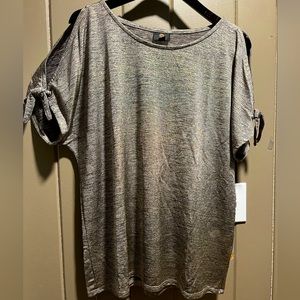Gold/silver shimmer cold shoulder short sleeve